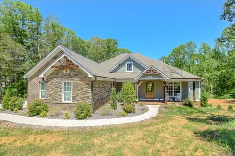 Previously sold for $488,000