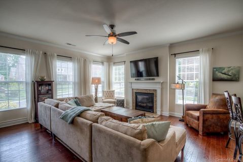 7921 Rolling Creek Court