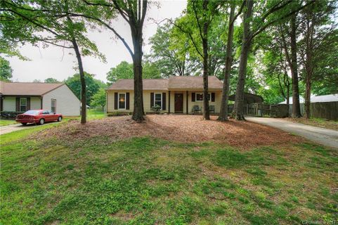 5222 Great Wagon Road