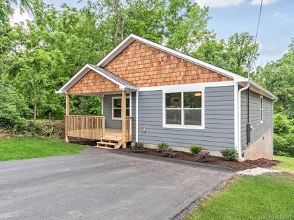 20 Plemmons Street sold home in Smith Lands, Asheville, NC