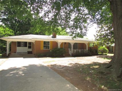 1122 Terrace Drive
