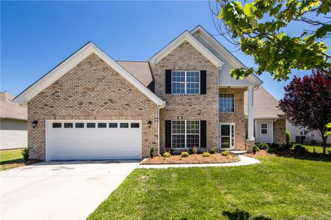 Previously sold for $259,000