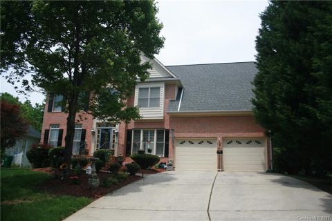 5821 Painted Fern Court