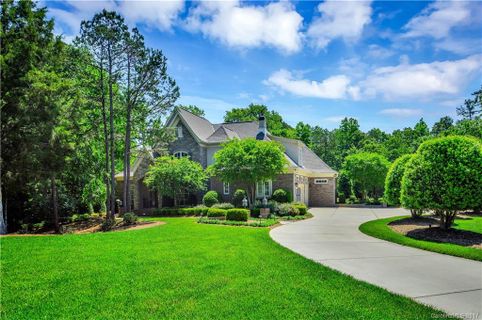 1005 Shippon Lane