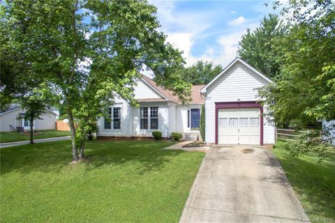 6446 Mounting Rock Road