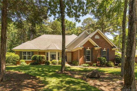 2614 Springs Drive