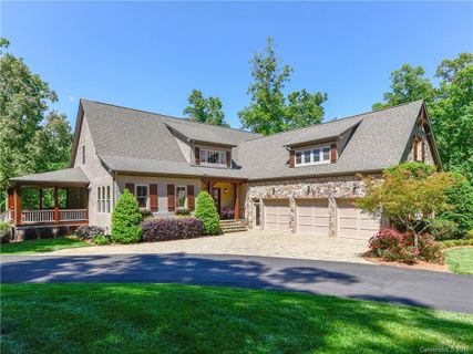 Previously sold for $1,080,000