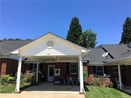 19974 Oak Leaf Circle 8