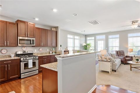Previously sold for $280,000