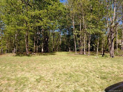 Lot 15 Stepping Stone Lane sold home in Mountain Creek Estates, Waynesville, NC