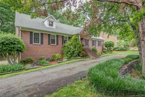 1630 Heatherloch Drive