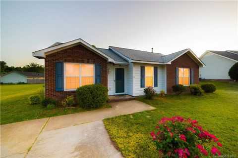 1803 Travis Court
