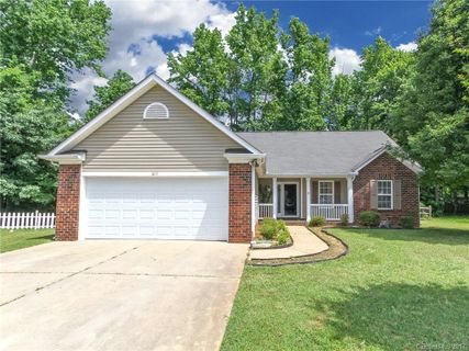 609 Jordans Pond Lane sold home in Jordans Pond, Charlotte, NC