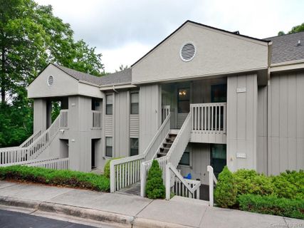 1504 Abbey Circle