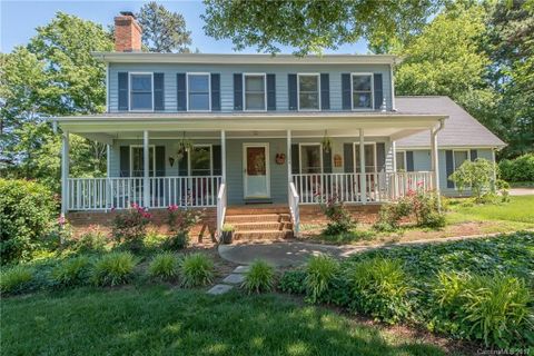5304 Mintridge Road sold home in Mintwood Place, Mint Hill, NC