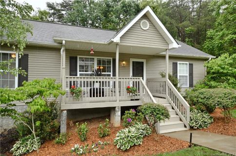 34 Rocking Porch Lane 11