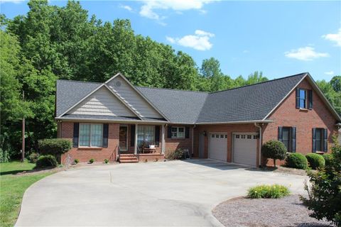 215 Rock Creek Drive