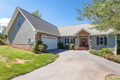29 Lancaster Lane sold home in Stockton Ridge, Weaverville, NC