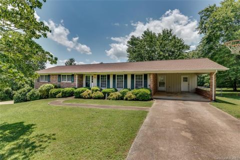 147 Ridgeland Drive sold home in Thermal Valley, Rutherfordton, NC