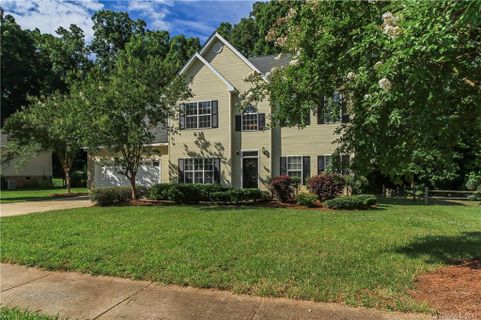 1917 Brandywine Drive sold home in Brandywine, Matthews, NC