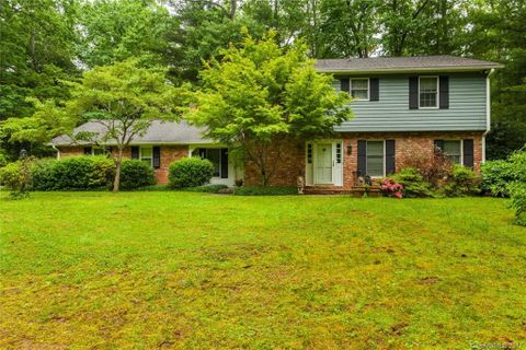 21 Echo Lakes Drive