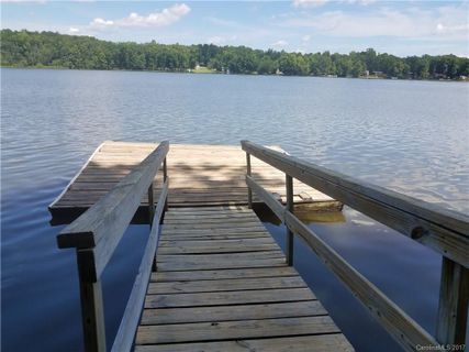 1 Lake Landing Drive sold home in Lake Landing, Salisbury, NC