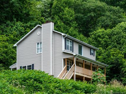 39 Green Ridge Falls Road