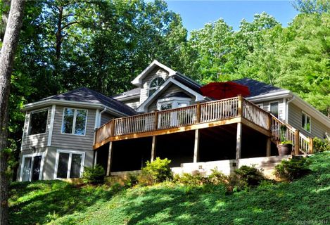 Previously sold for $660,000