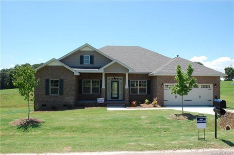 124 Nesting Quail Lane sold home in Highland Ridge, Mooresville, NC
