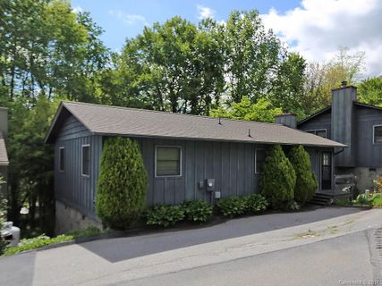 436 Stoney Ridge Loop