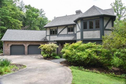 5 Sourwood Lane sold home in Ravenwood Estates, Fletcher, NC