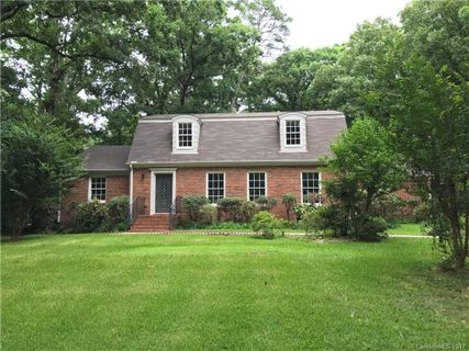 1718 Charles Raper Jonas Highway sold home in Green Acres, Mount Holly, NC