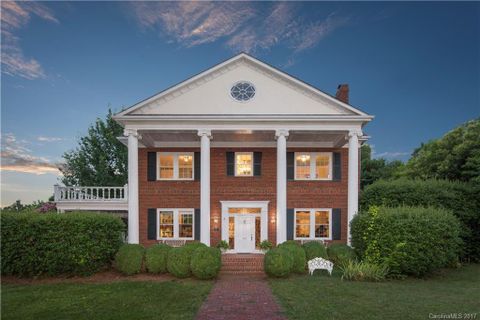 127 Main Street sold home in Downtown, Belmont, NC