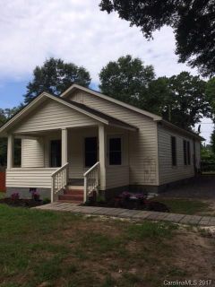 204 Bell Street