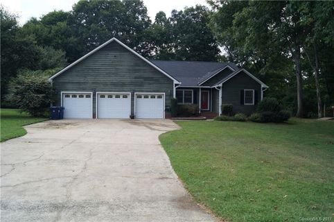 8200 Blackjack Oak Court