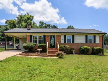113 Rockledge Drive sold home in Tablerock, Gastonia, NC
