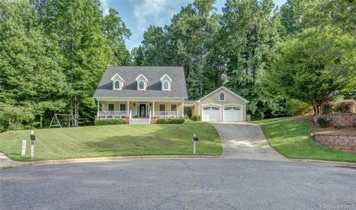 4202 Patriots Way