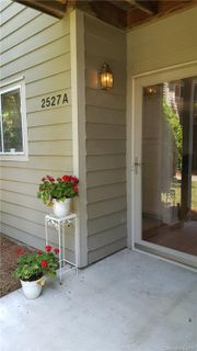 2527 Stockbridge Drive A