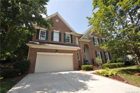 6619 Red Maple Drive