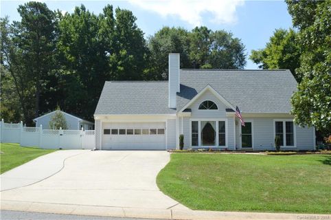 3617 Still Oaks Court