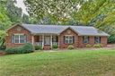 9911 Drawbridge Drive sold home in Charlotte, SC