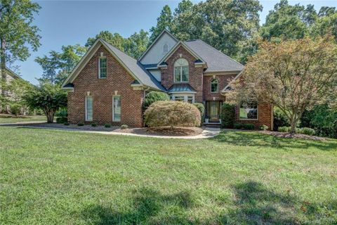 5616 Amanda Lane