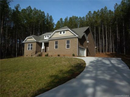560 Stillwater Road 24