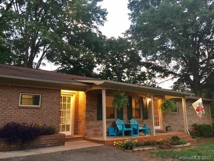 1141 Carolina Circle