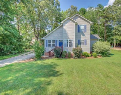 7835 Katherine Drive sold home in Lake Haven, Denver, NC