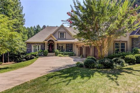 Previously sold for $660,000