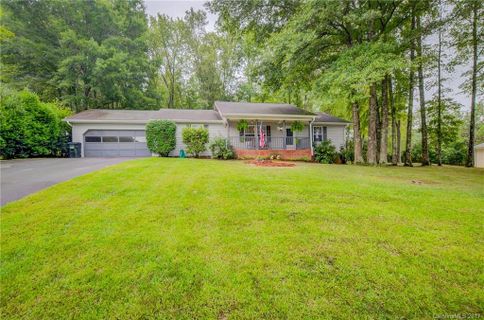 46 Meadow Drive 32