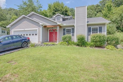 114 Pasco Loop sold home in Fox Run Meadows, Waynesville, NC