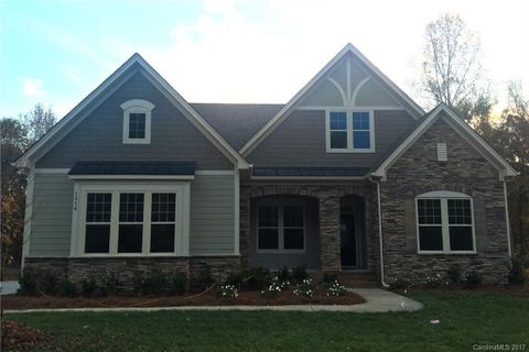 Previously sold for $435,000