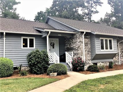 705 Wellington Hills Circle